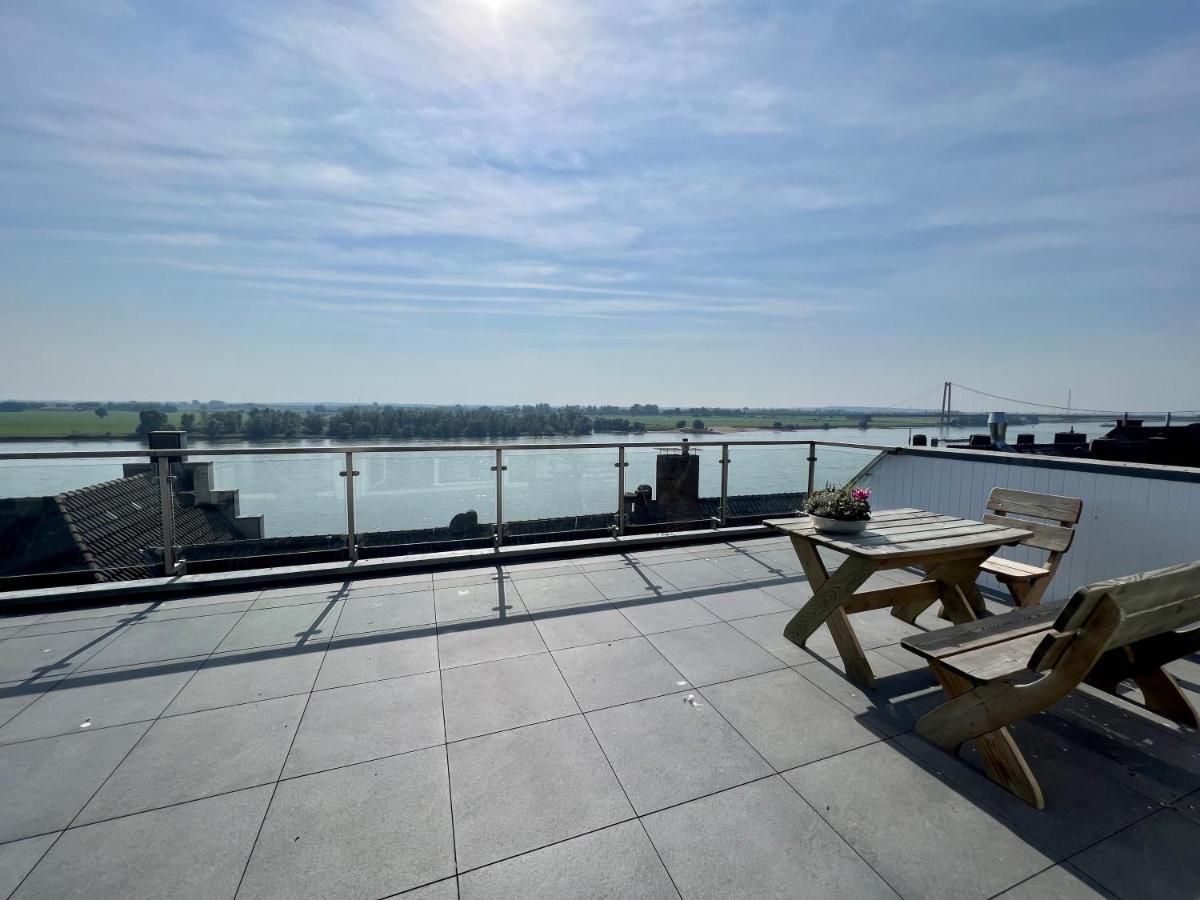 Panorama - Exklusives Apartment An Der Promenade Mit Dachterrasse & Rheinblick Emmerich am Rhein Esterno foto